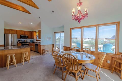 Top Level Dining Area