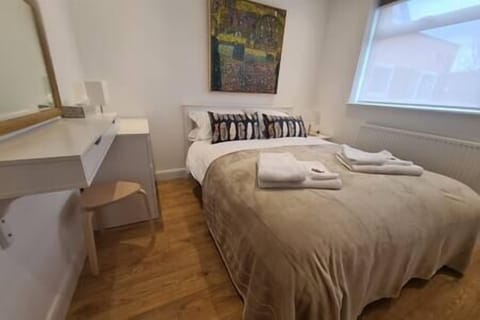 8bf027f4 ab15 48c4 84cd b3f203ea21b2