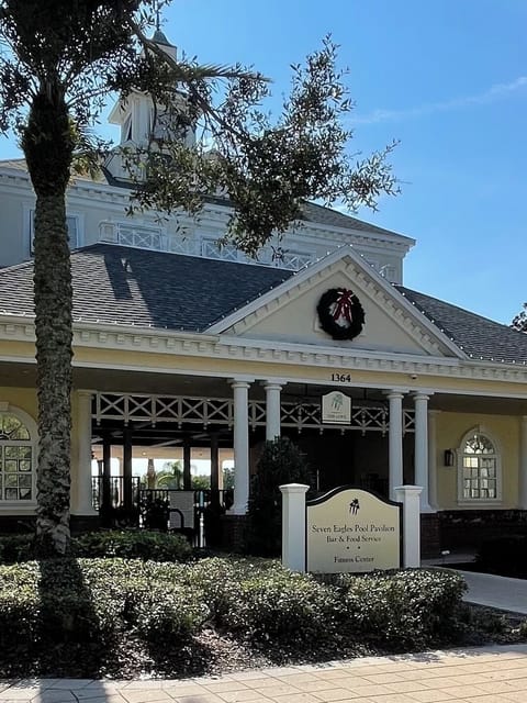 The Cove, pool, bar, fitness center