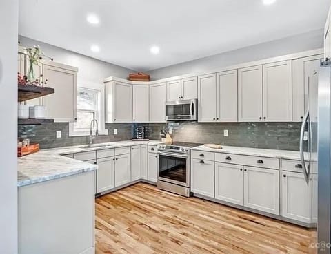 Fully stocked kitchen