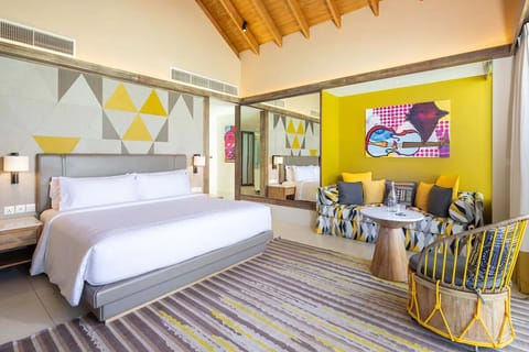 Unit with King size bed