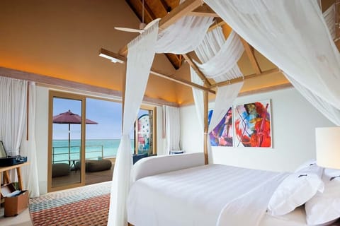 Unit with King size bed