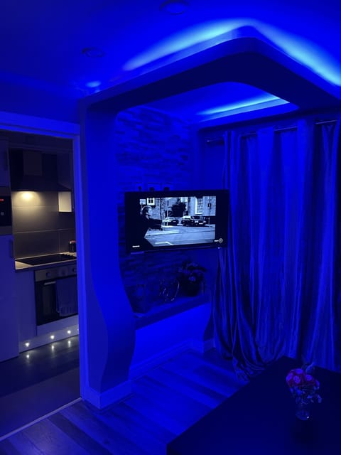 Living Room / Lounge