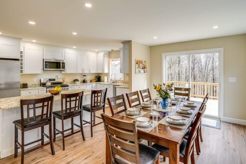 Greenville Vacation Rental | 3BR | 2BA | 2,200 Sq Ft | 5 Steps Required to Enter