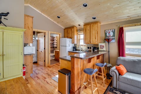 Kitchen | Cooking Basics Supplied