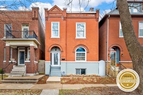 Your perfect ABODE awaits in this modern family home!