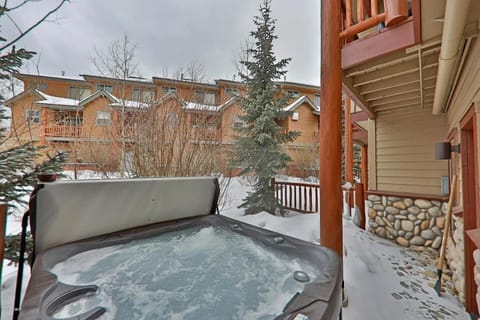 Private Hot Tub