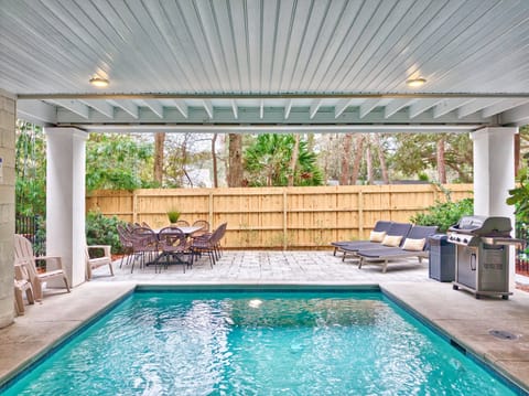 Private FREE year-round heated pool, 13×17 ft, 5 ft deep