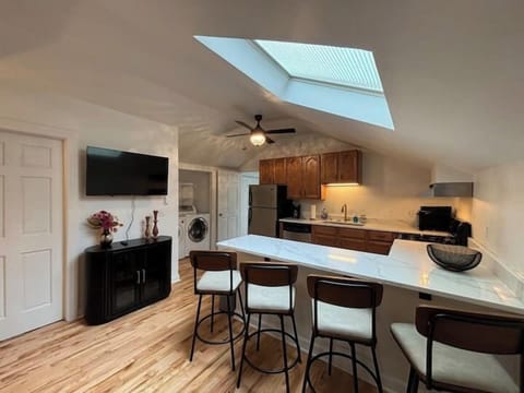 A581ec2b 37f3 48fc 8f6a d872e420237d