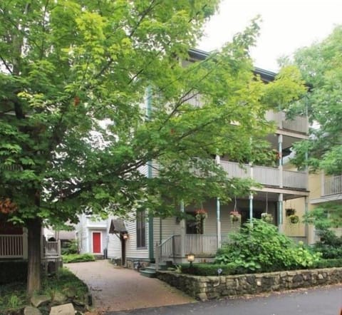 Exterior View of Building