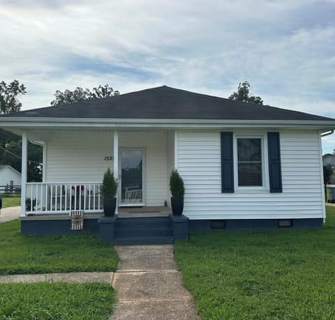 Renovated Mill Home!