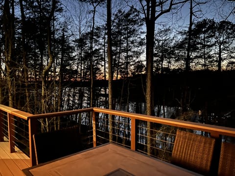 Just watch this view from the fire table