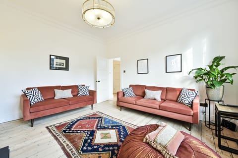 Living room with 60" TV with Netflix
