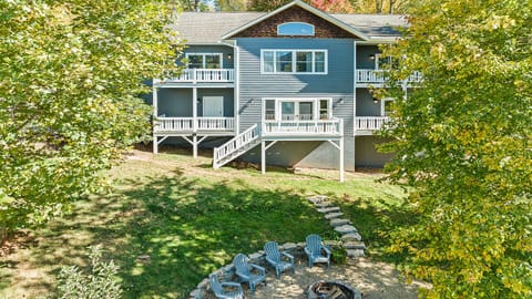 Great views from 4 balconies and lower deck at 3200 ft elevation.