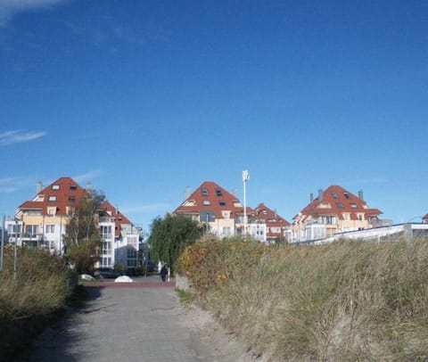 Area that directly surrounds the property