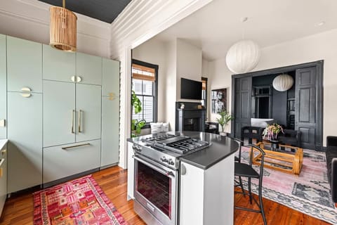 Fully equipped kitchen with everything you need to cook a meal!