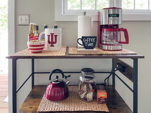 Help yourself to coffee and tea during your stay!