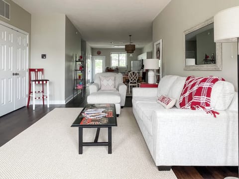 We love hosting families, alumni and parents of IU students!