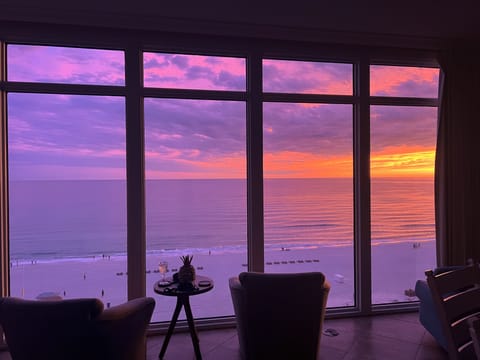 Unfiltered Sunset Photo from Guest