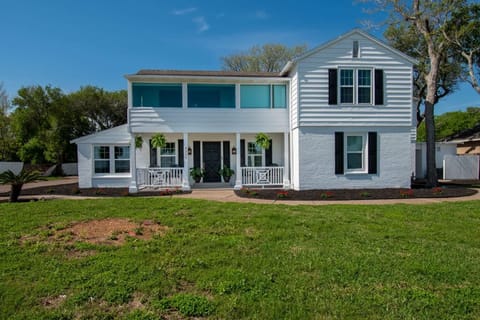 Front Exterior - House 4237