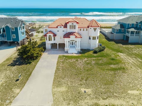 Welcome to Carpe Diem! One of only a few Mediterranean-style homes in existence throughout the entire Outer Banks.