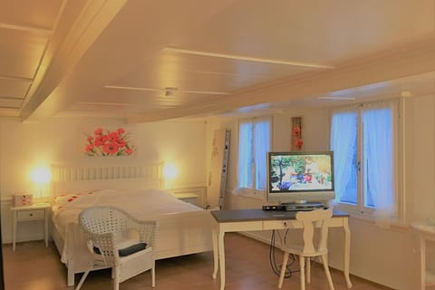 Bedroom with double bed