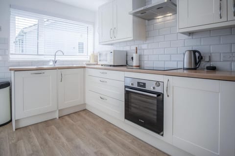 Eddie's - 2 Bedroom Chalet – Scurlage (4839)