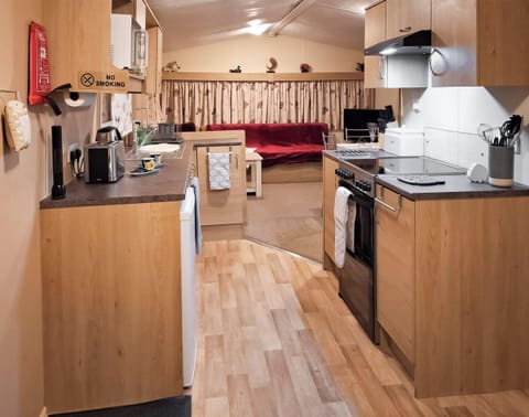 Kitchen with fridge and freezer section | Glen Y Nant, New Radnor, near Presteigne