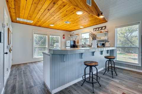 Kitchen | 2nd Floor | Keurig Coffee Maker | Toaster