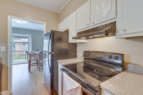 Kitchen | Trash Bags & Paper Towels