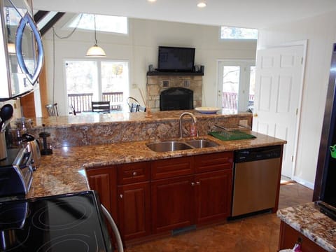 An open, modern and updated kitchen!