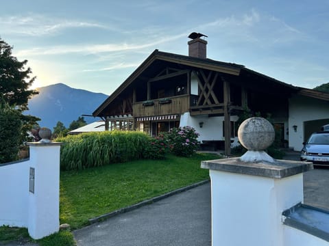 Spacious Holiday Home Unterwössen – Family Getaway in Chiemgau with Mountain Views House in Salzburgerland