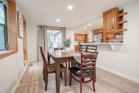 Setting the stage for unforgettable meals and delightful gatherings