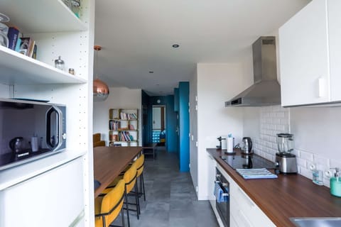 The kitchen is very well equipped with everything you need for cooking.