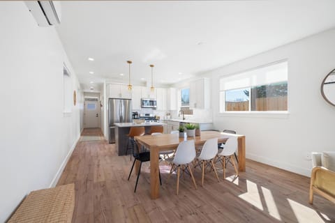 Dining Area | Dining Table & Kitchen Island | Seating for 10 | 1st Floor