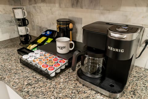 Take your pick with a k-cup or a pot of morning coffee to start your day!