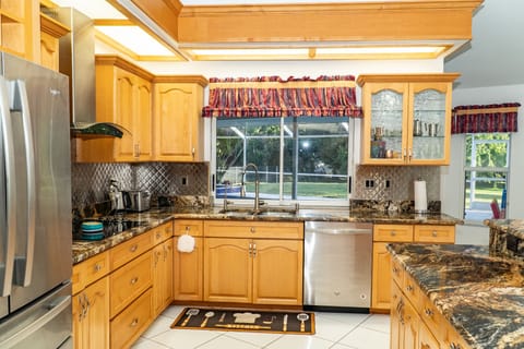 Fort Myers Home Kitchen (2)