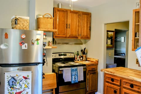 Well appointed KItchen