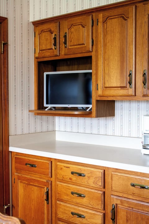 Kitchen also has an additional TV