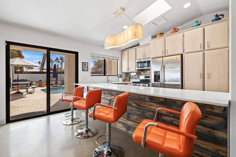 Counter Seating for Four