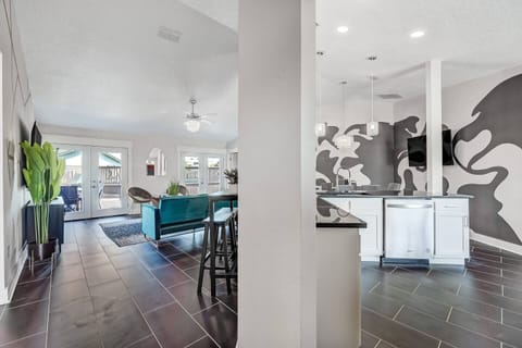 Make a grand entrance! Our front entrance greets you with a modern, inviting vibe 