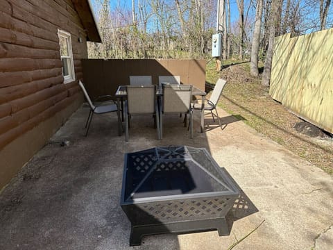 Outdoor seating, bbq grill + firepit