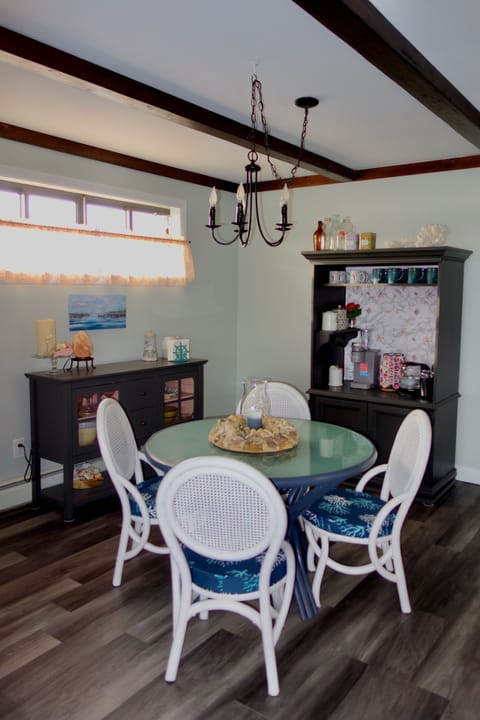 A cozy dining with a coffee bar.