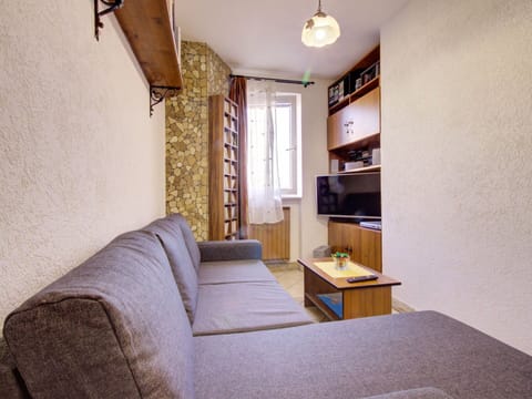 Furniture, Property, Comfort, Window, Wood, Building, Lighting, Interior Design, Floor, Chair