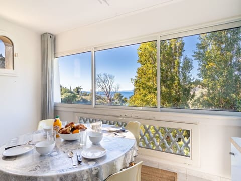 Property, Tableware, Window, Table, Shade, Food, Interior Design, Dishware, Floor, Sky