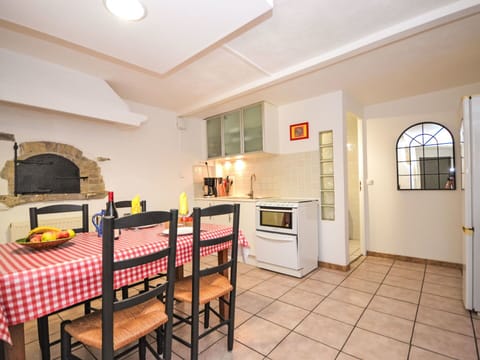 Interior Design, Furniture, Flooring, Ceiling, Floor, Room, Kitchen, Lighting, Countertop, Apartment