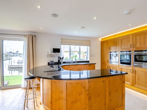 Double bedroom | Bide-A-Wee, Wroxham