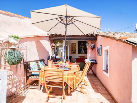 Property, Furniture, Sky, Table, Shade, Chair, Outdoor Furniture, Outdoor Table, Wood, Building