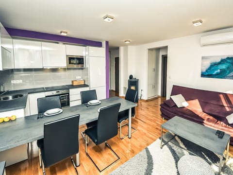 Table, Furniture, Property, Building, Chair, Couch, Flooring, Living Room, Desk, House