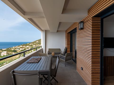 Building, Table, Sky, Property, Water, Window, Wood, Shade, Chair, Interior Design